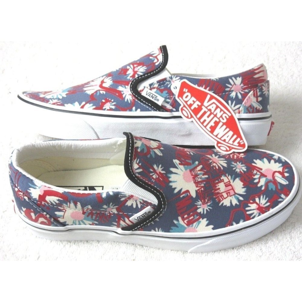 COPY - Vans Women's Classic Slip On Vans Crew Floral Red Canvas Shoes Sizes NIB - Picture 3 of 5